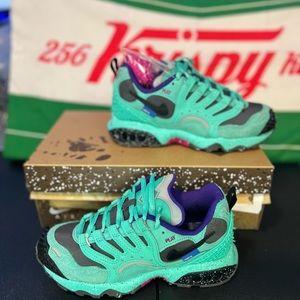 Nike Terra undefeated menta green 4.5
